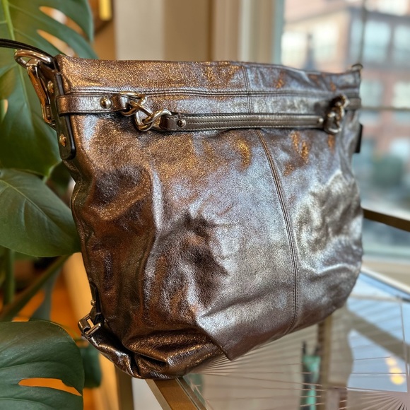 Coach Large Vintage Metallic Gunmetal Purse / Shoulder Bag - Satin - Chainlinks - Picture 4 of 7